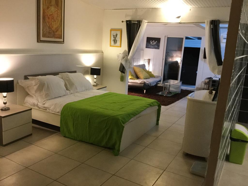 Les Hauts De La Marina Basse-Terre